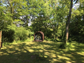 Отель New Acre Pod  Ангмеринг